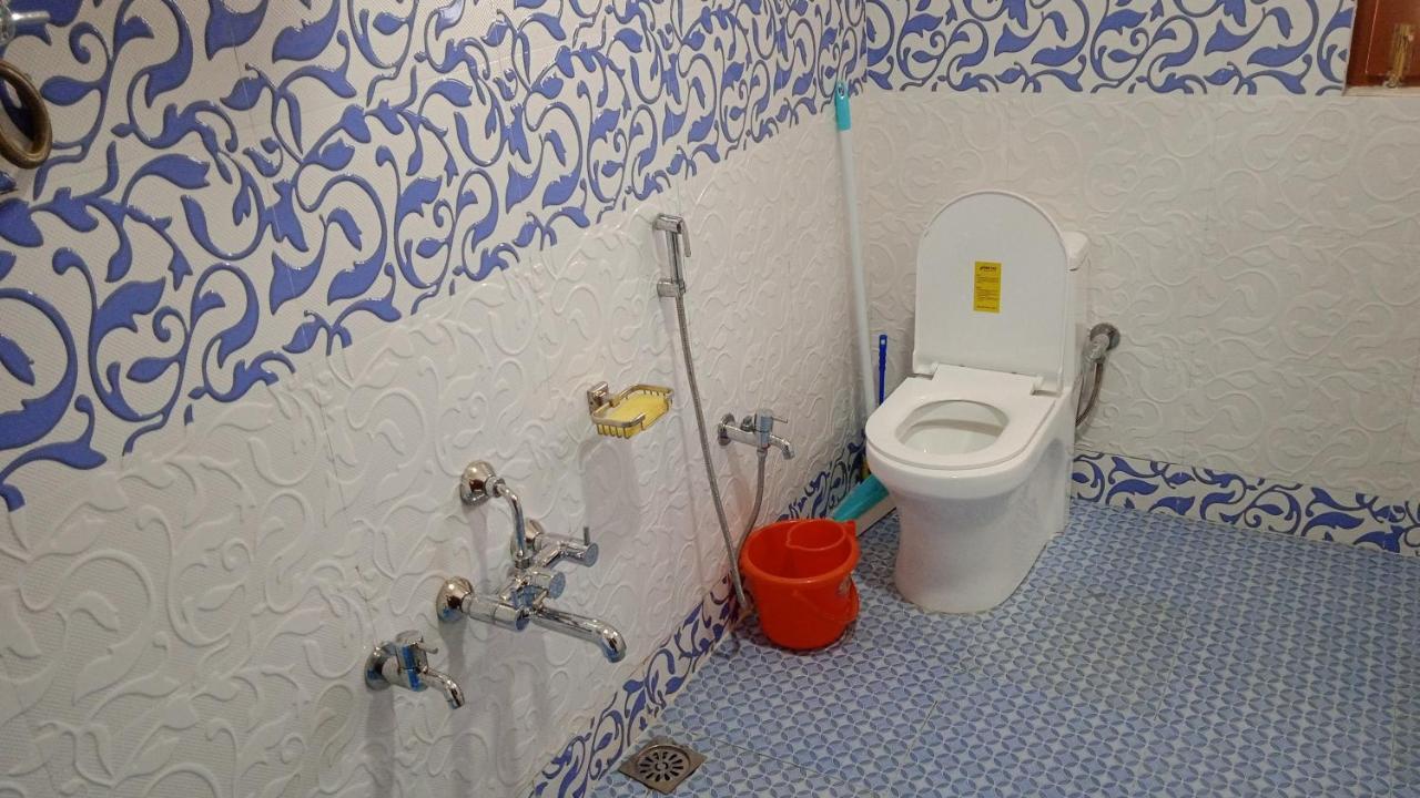 Mir Manzil Panzió Srīnagar Kültér fotó