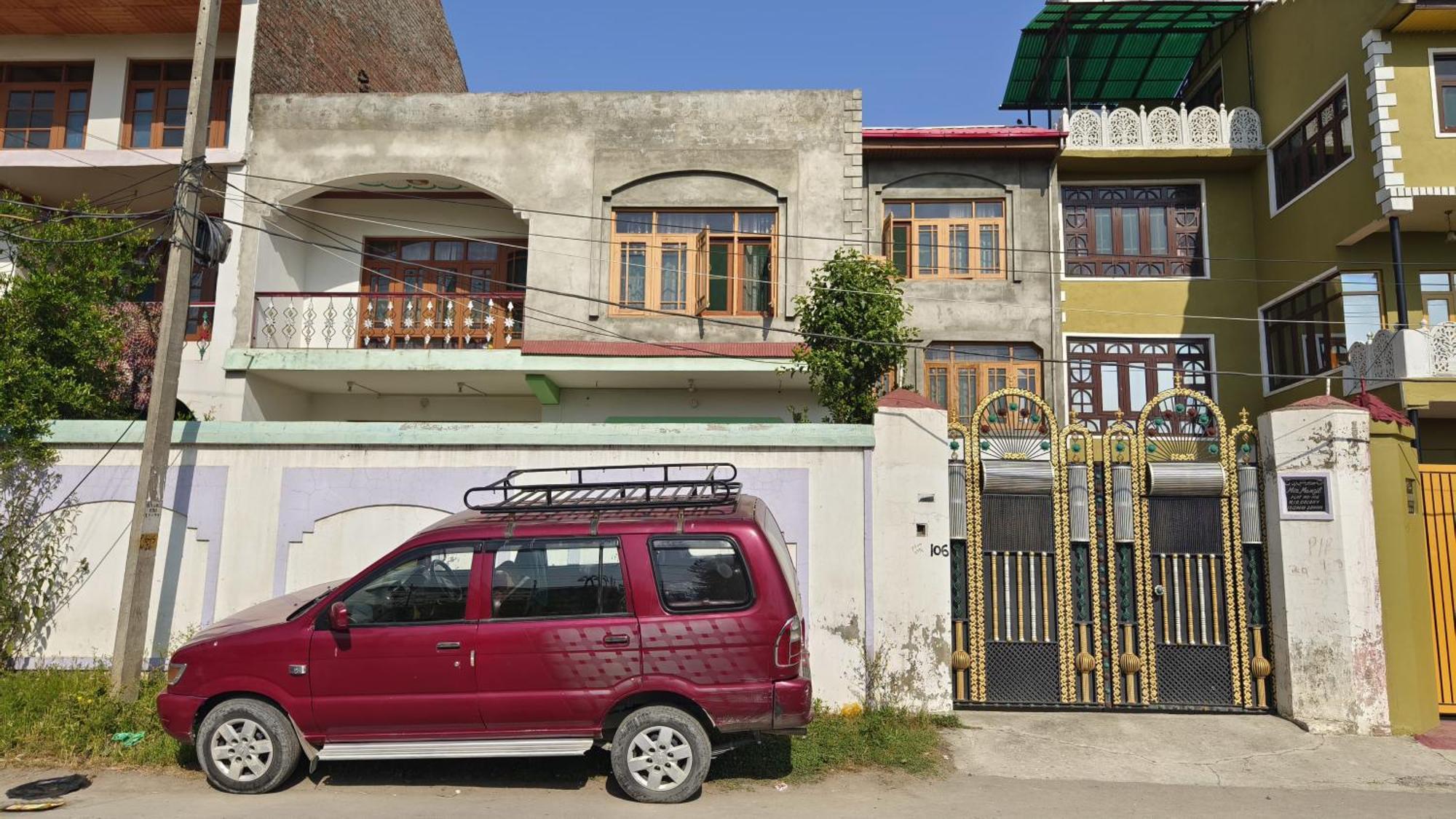 Mir Manzil Panzió Srīnagar Kültér fotó